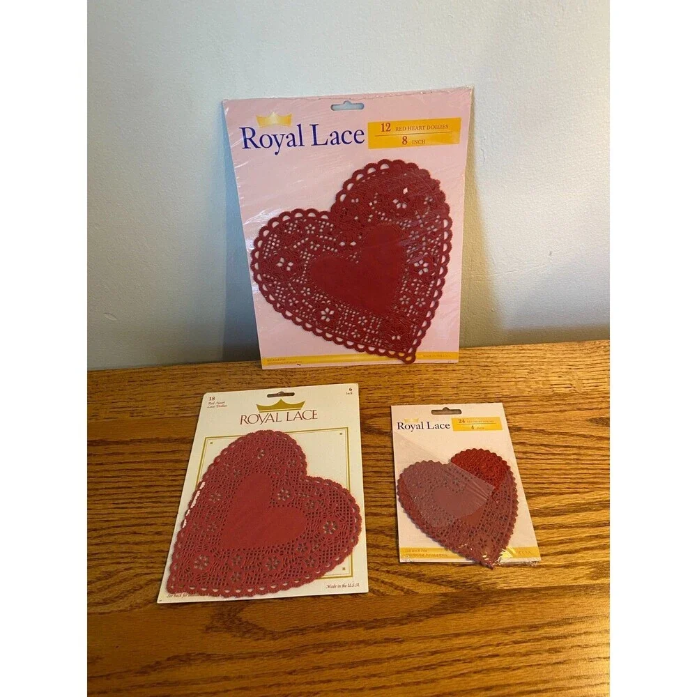 VTG Royal Lace Heart Shaped Valentine Paper Doilies Red NEW 6 4 8 inch Valentine